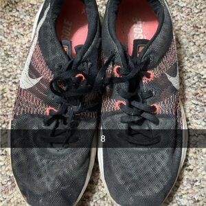 Nike Women's Black and Coral Athletic Shoes